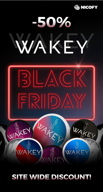 Nikotinové sáčky značky Wakey s výrazným neonovým nápisem „BLACK FRIDAY“, na kterém je uvedena 50% sleva a jsou zde prominentně vystaveny sáčky různých příchutí, což zdůrazňuje celositeovou výprodejovou akci Nicofy.